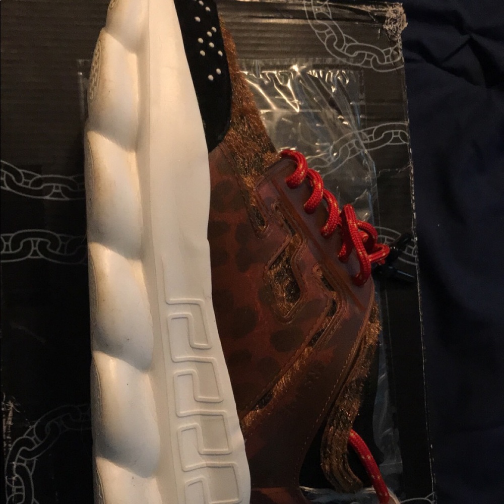 Versace chain reaction size 40